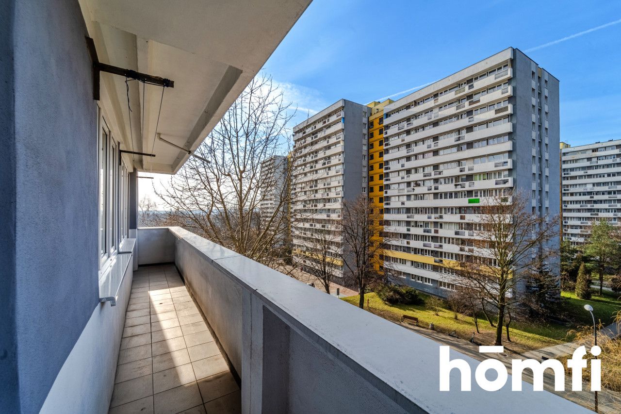 Spacious 3-Room Apartment in the Heart of Katowice - Mieszkanie - Wynajem - Katowice, Tysiąclecia