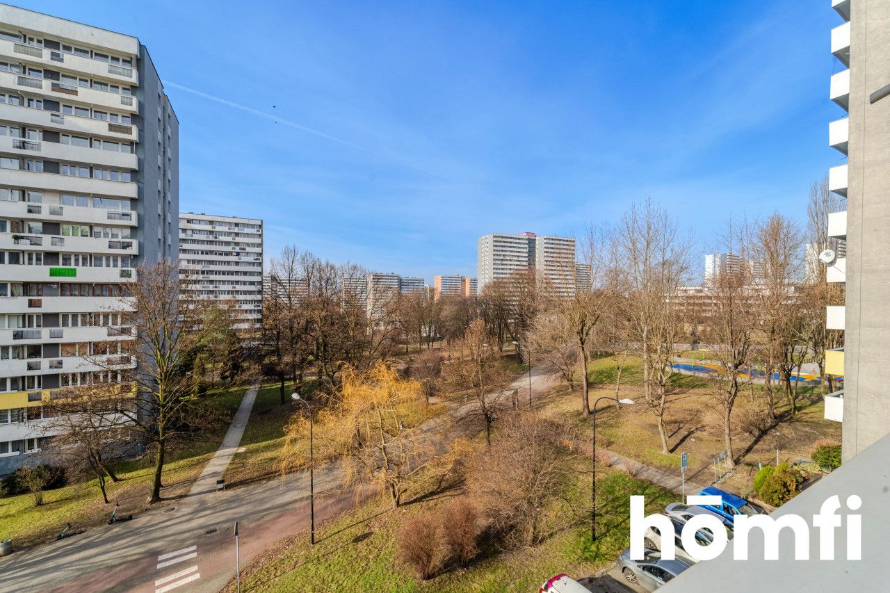 Spacious 3-Room Apartment in the Heart of Katowice - Mieszkanie - Wynajem - Katowice, Tysiąclecia