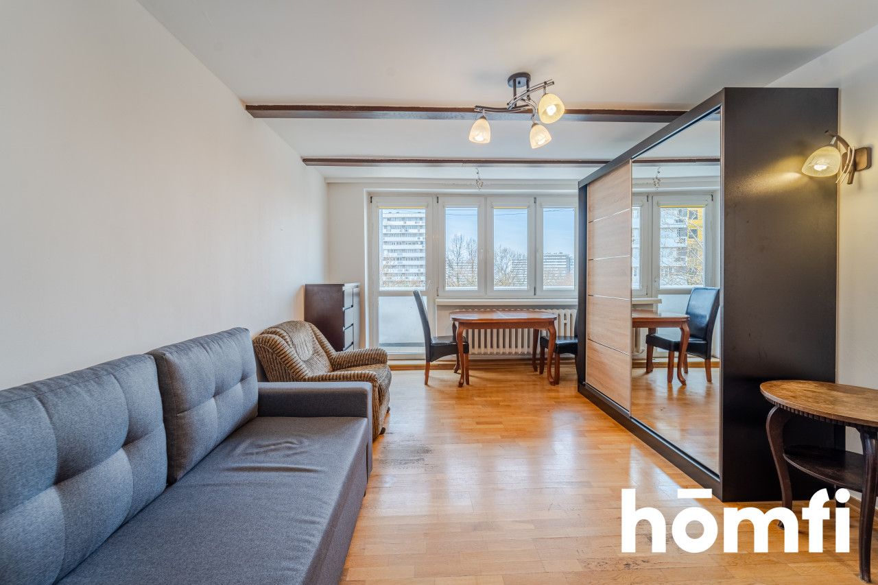 Spacious 3-Room Apartment in the Heart of Katowice - Mieszkanie - Wynajem - Katowice, Tysiąclecia