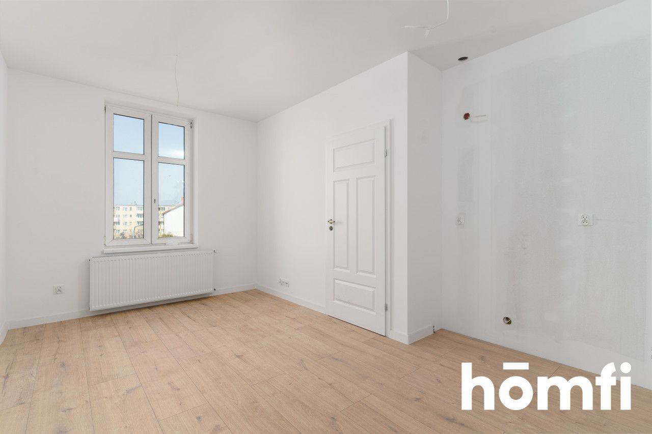 Wyjątkowe mieszkanie w odrestaurowanej kamienicy - Mieszkanie - Sprzedaż - Tczewski, Tczew