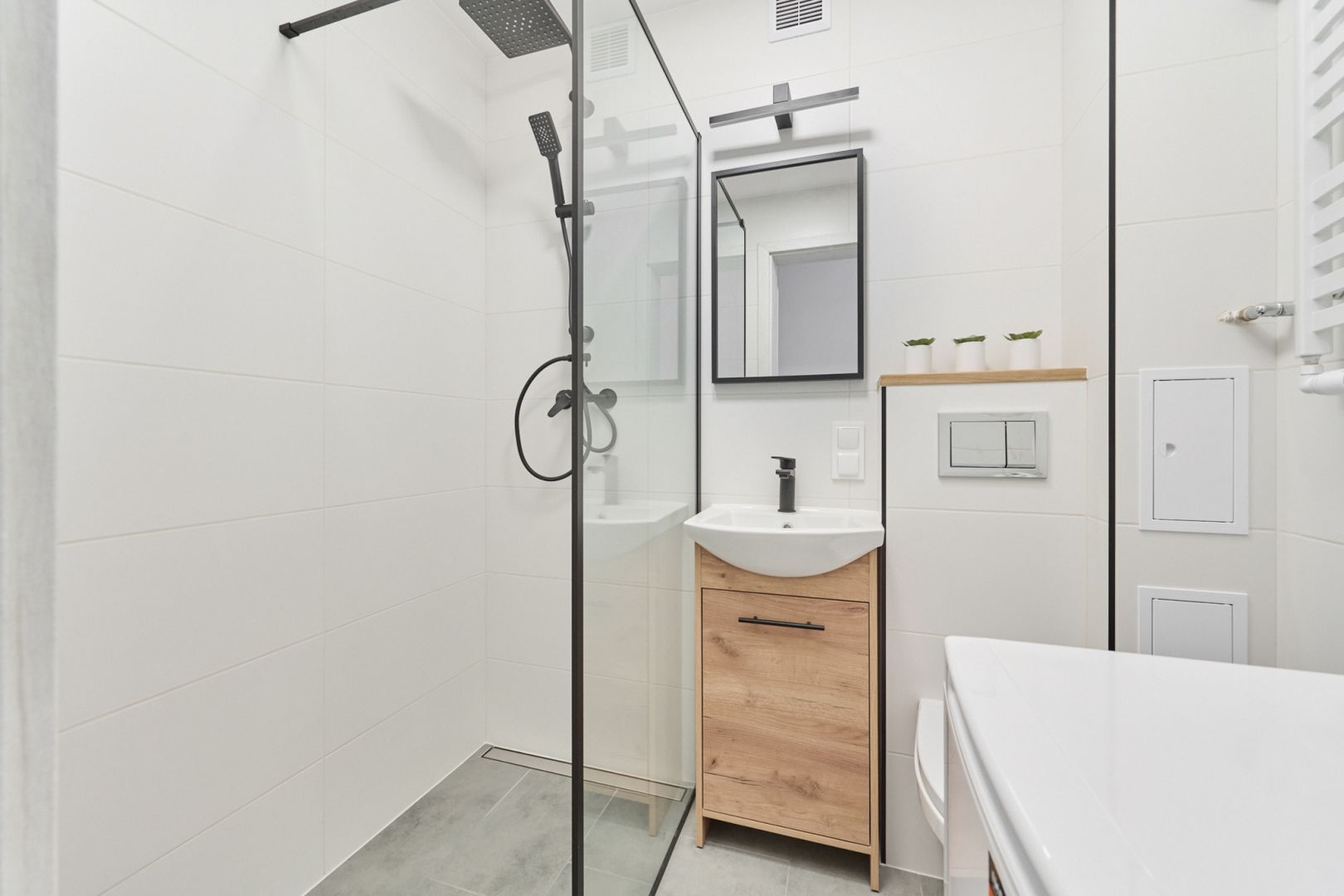 2-POKOJOWE PO REMONCIE DOSTĘPNE OD ZARAZ - Mieszkanie - Wynajem - Oleśnicki, Oleśnica