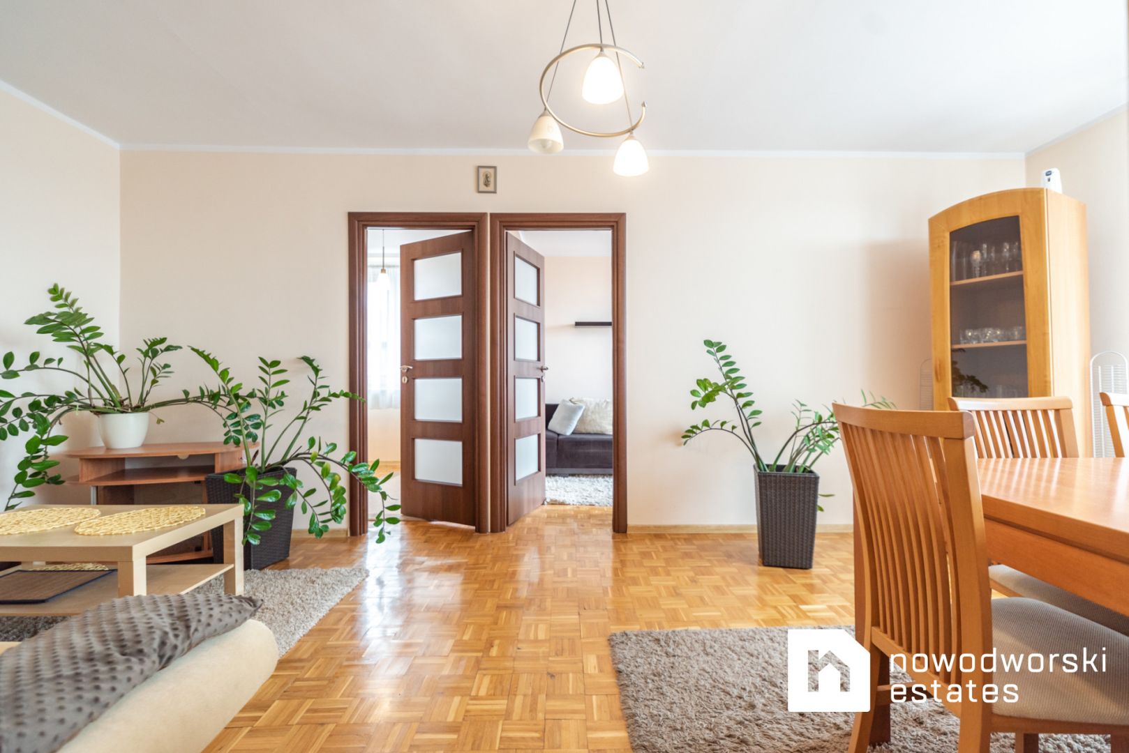 Z pięknym widokiem - mieszkanie, 3 pokoje, 45m^2, w centrum Radomia - Mieszkanie - Wynajem - Radom, Śródmieście