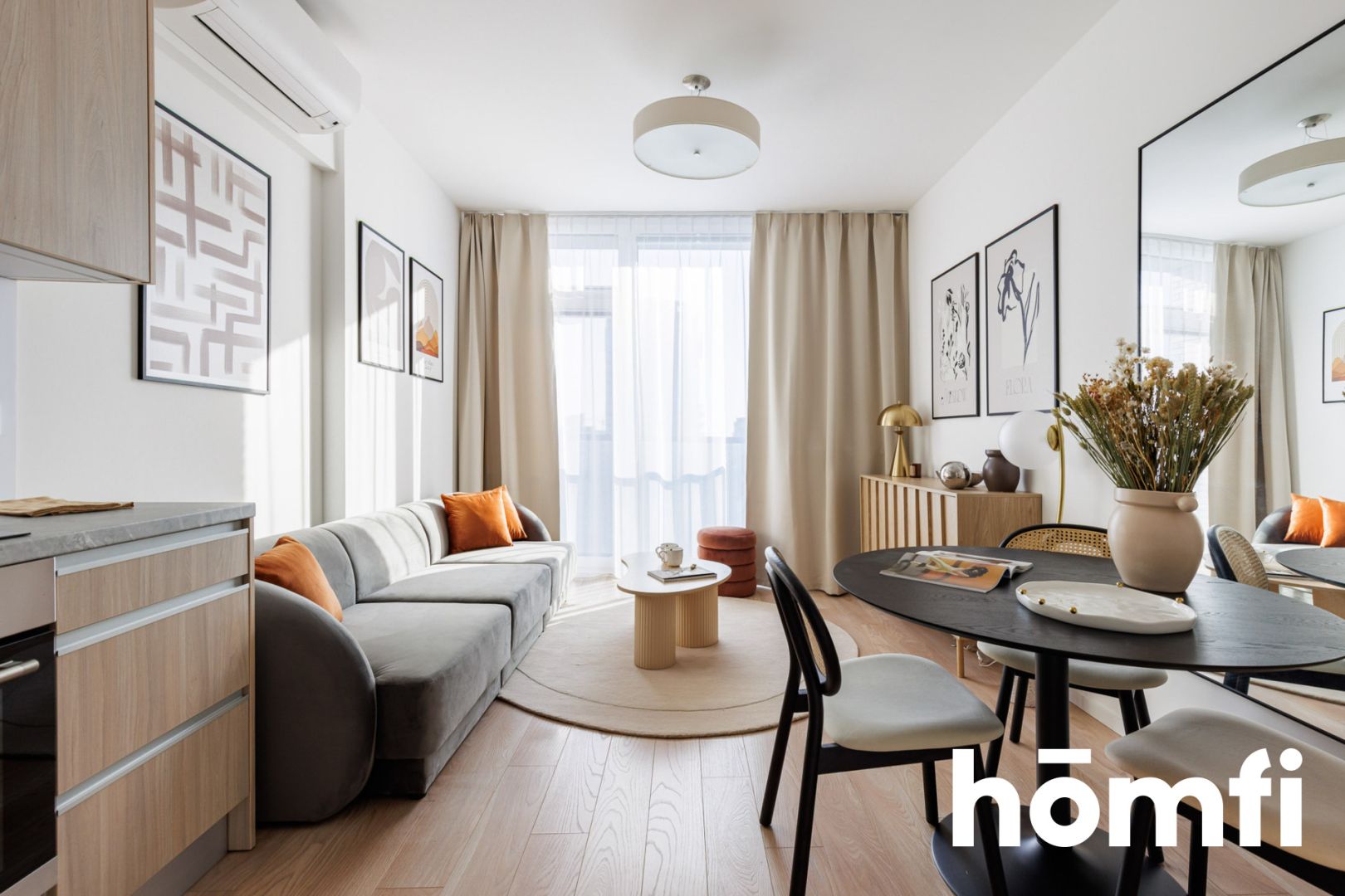 Nice and elegant apartment on the top of living part of Warsaw city center with parking space - Apartment - Rent - Warszawa, Wola / Mirów