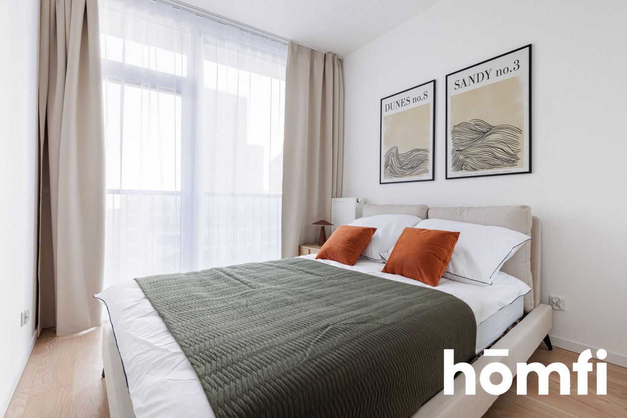 Nice and elegant apartment on the top of living part of Warsaw city center with parking space - Apartment - Rent - Warszawa, Wola / Mirów