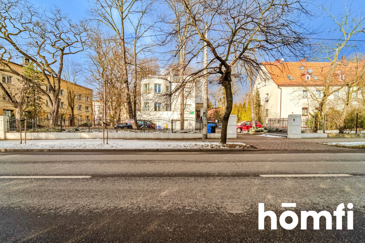 Villa Perfect for Office or Residence, Śląska Street - Дім - Продаж - Katowice, Ligota