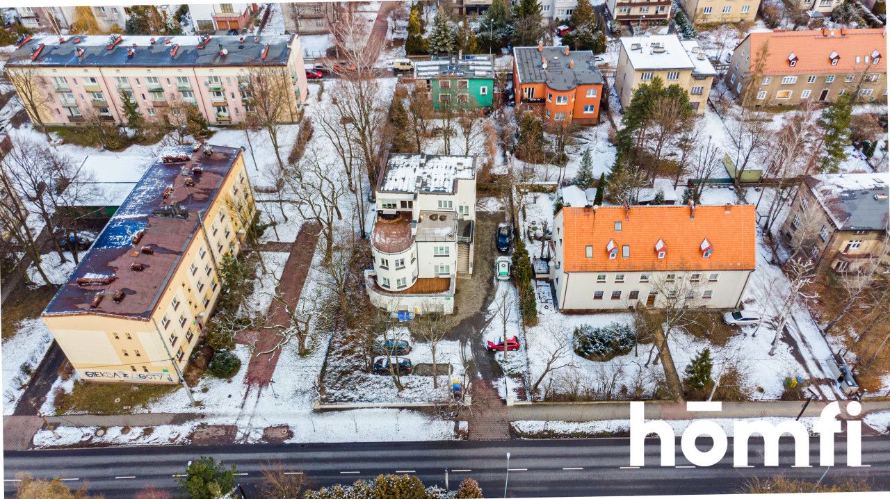 Villa Perfect for Office or Residence, Śląska Street - Дім - Продаж - Katowice, Ligota