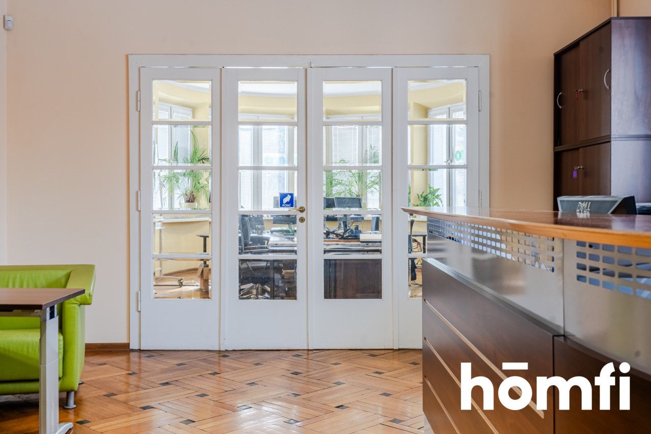 Villa Perfect for Office or Residence, Śląska Street - Дім - Продаж - Katowice, Ligota