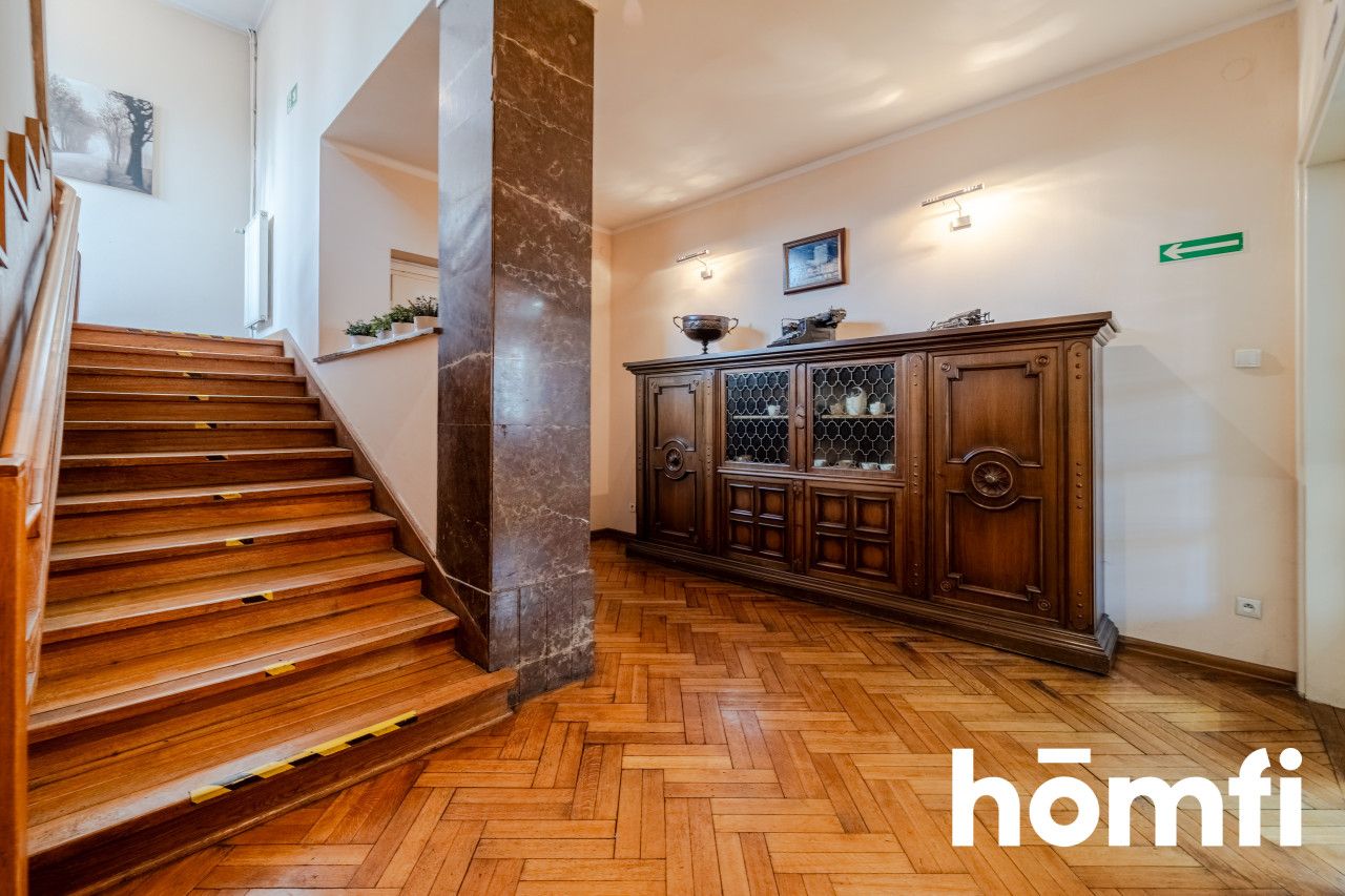 Villa Perfect for Office or Residence, Śląska Street - Дім - Продаж - Katowice, Ligota