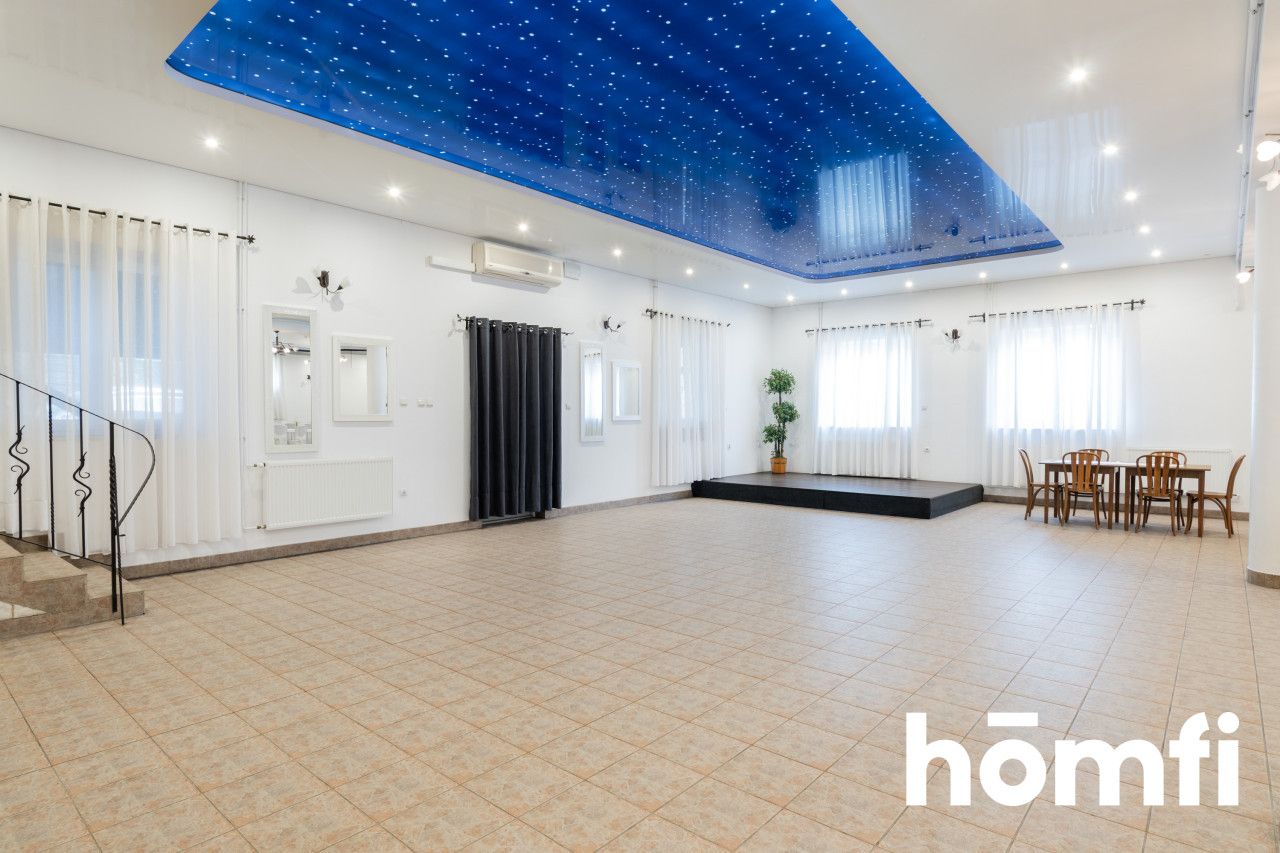 Wedding house on Warsaw border - Комерційне приміщення - Продаж - Warszawa, Bielany