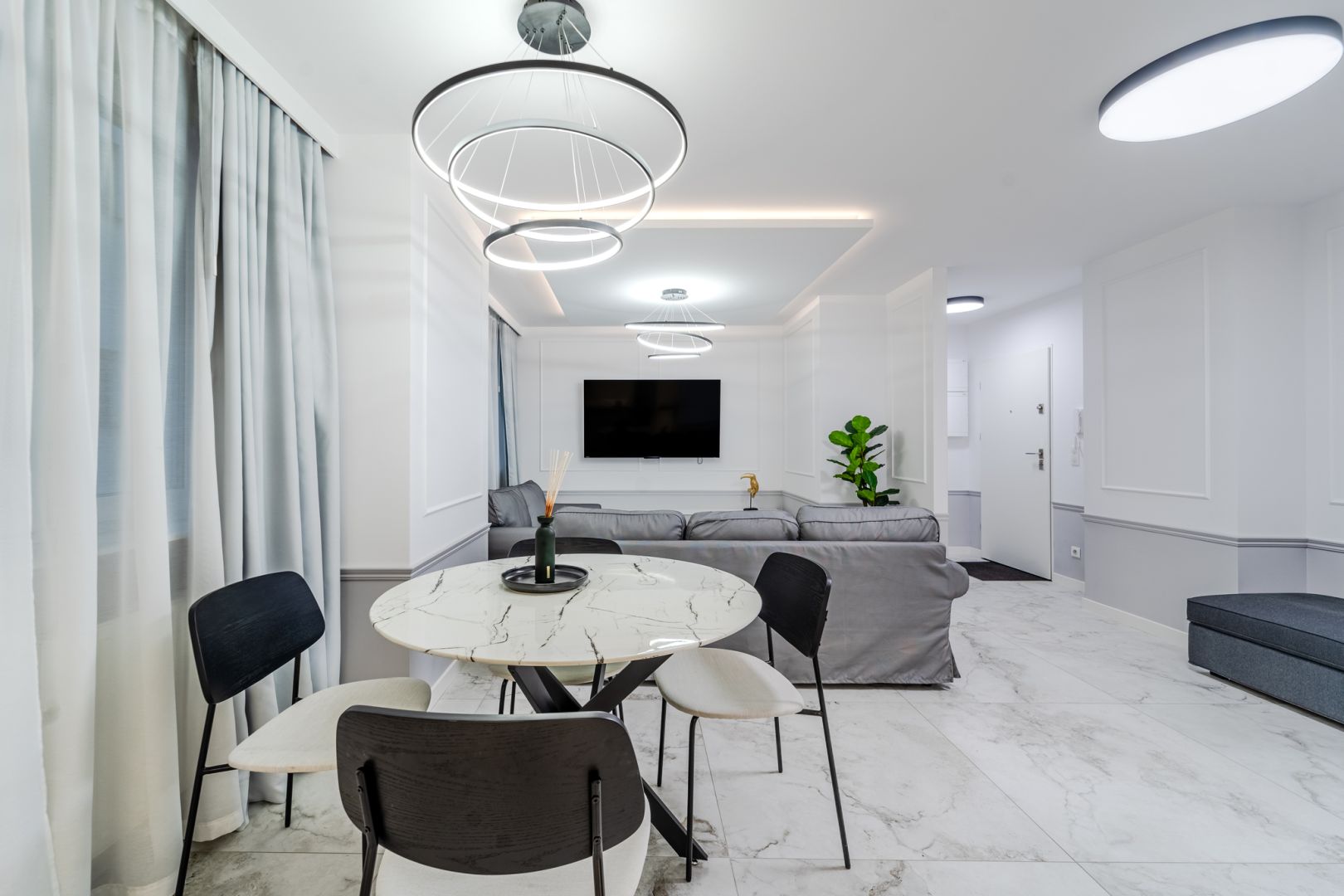 APARTAMENT W ŚRÓDMIEŚCIU KATOWIC - Mieszkanie - Wynajem - Katowice, Śródmieście