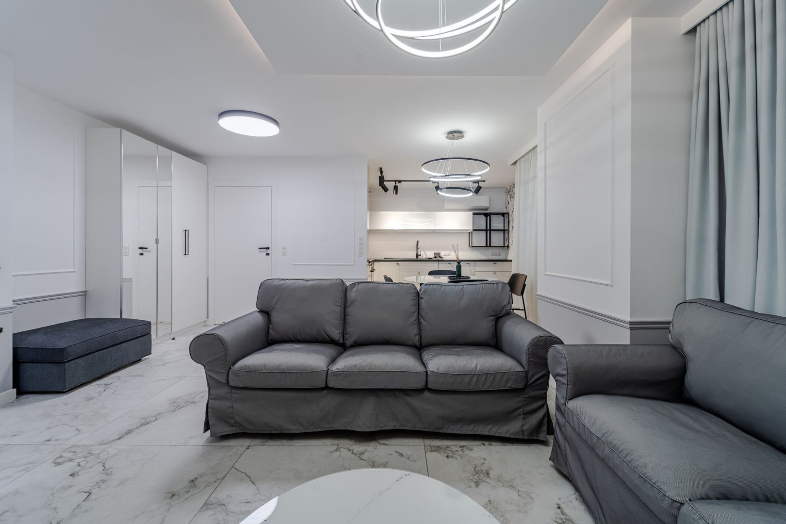 APARTAMENT W ŚRÓDMIEŚCIU KATOWIC - Mieszkanie - Wynajem - Katowice, Śródmieście