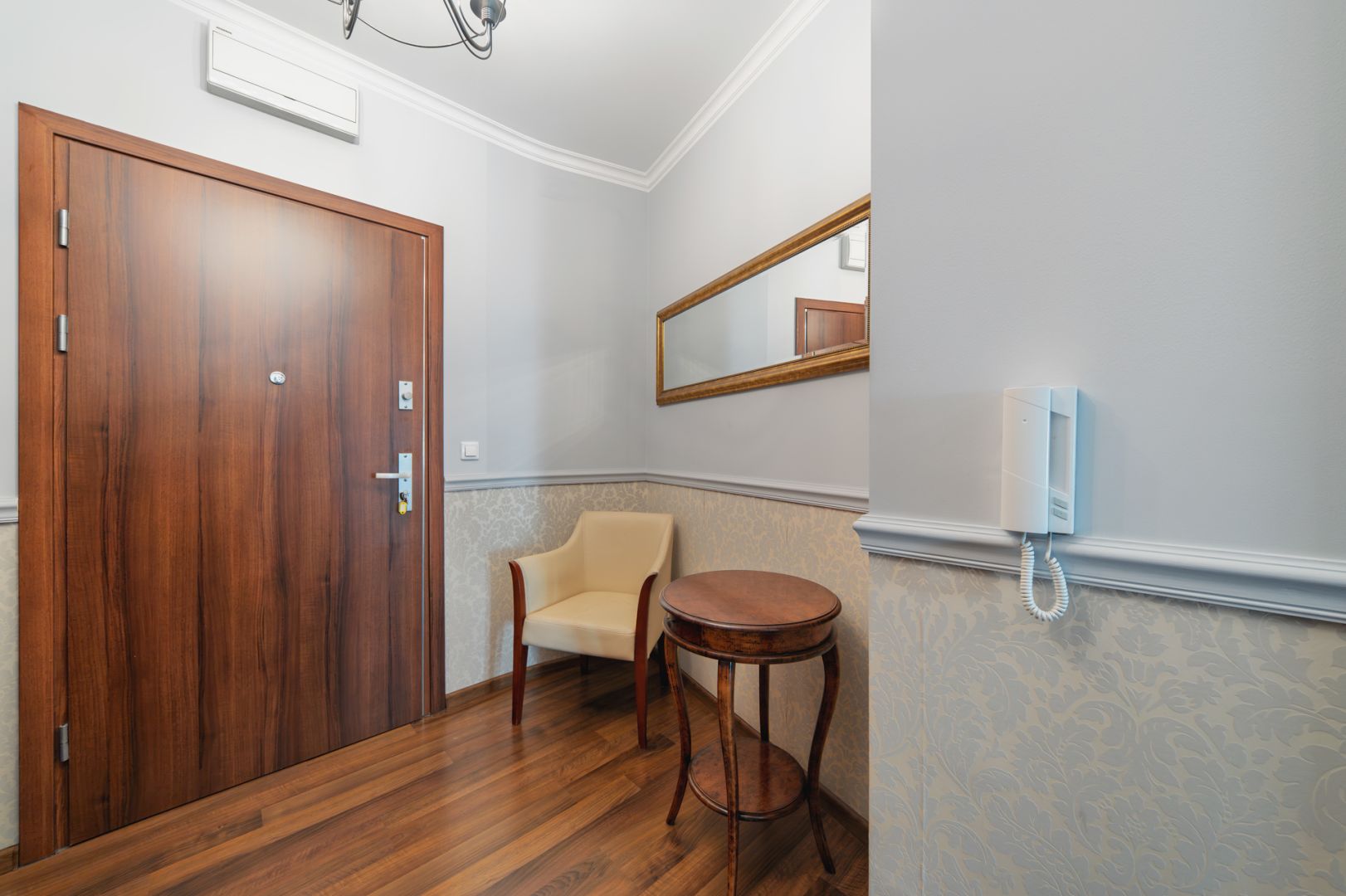 2-room apartment with garage space! - Apartment - Rent - Poznań, Wilda