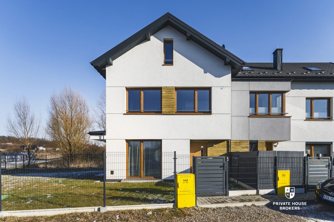 First rental | New and modern semi-detached house with an area of 150 m² | 4-are plot - House - Rent - Kraków, Podgórze / Kobierzyn