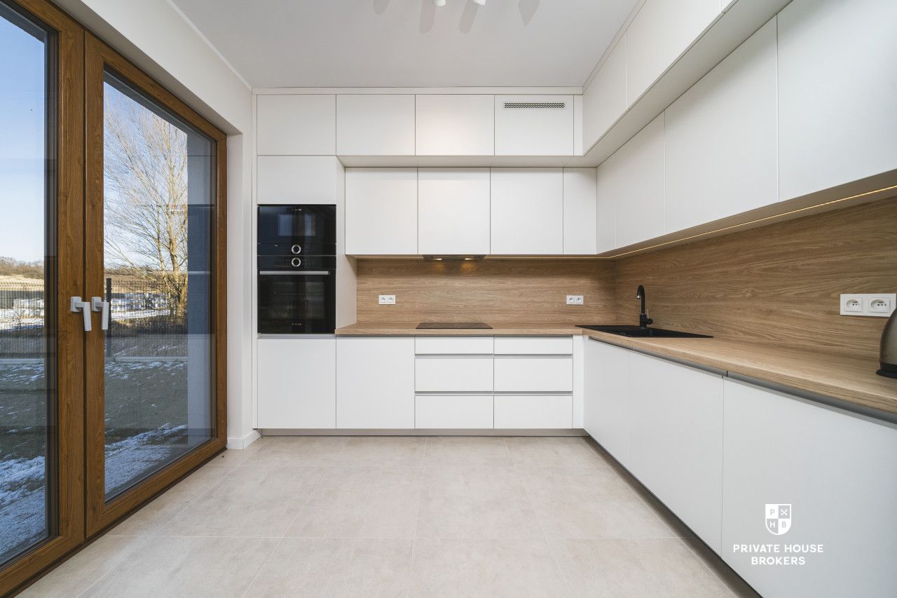 First rental | New and modern semi-detached house with an area of 150 m² | 4-are plot - House - Rent - Kraków, Podgórze / Kobierzyn