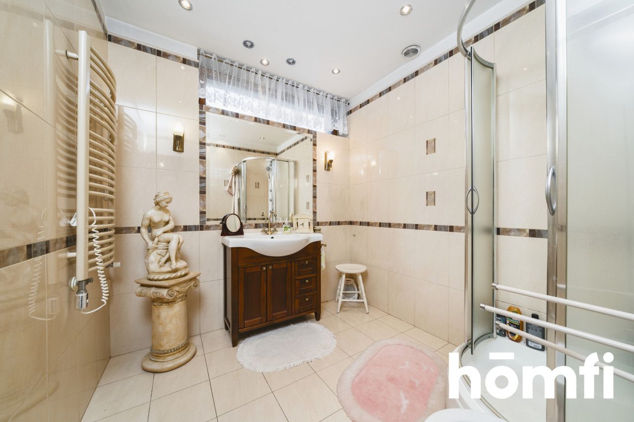 Dom na sprzedaż, idealny dla rodziny lub inwestora - Dom - Sprzedaż - Kraków, Nowa Huta / Wzgórza Krzesławickie