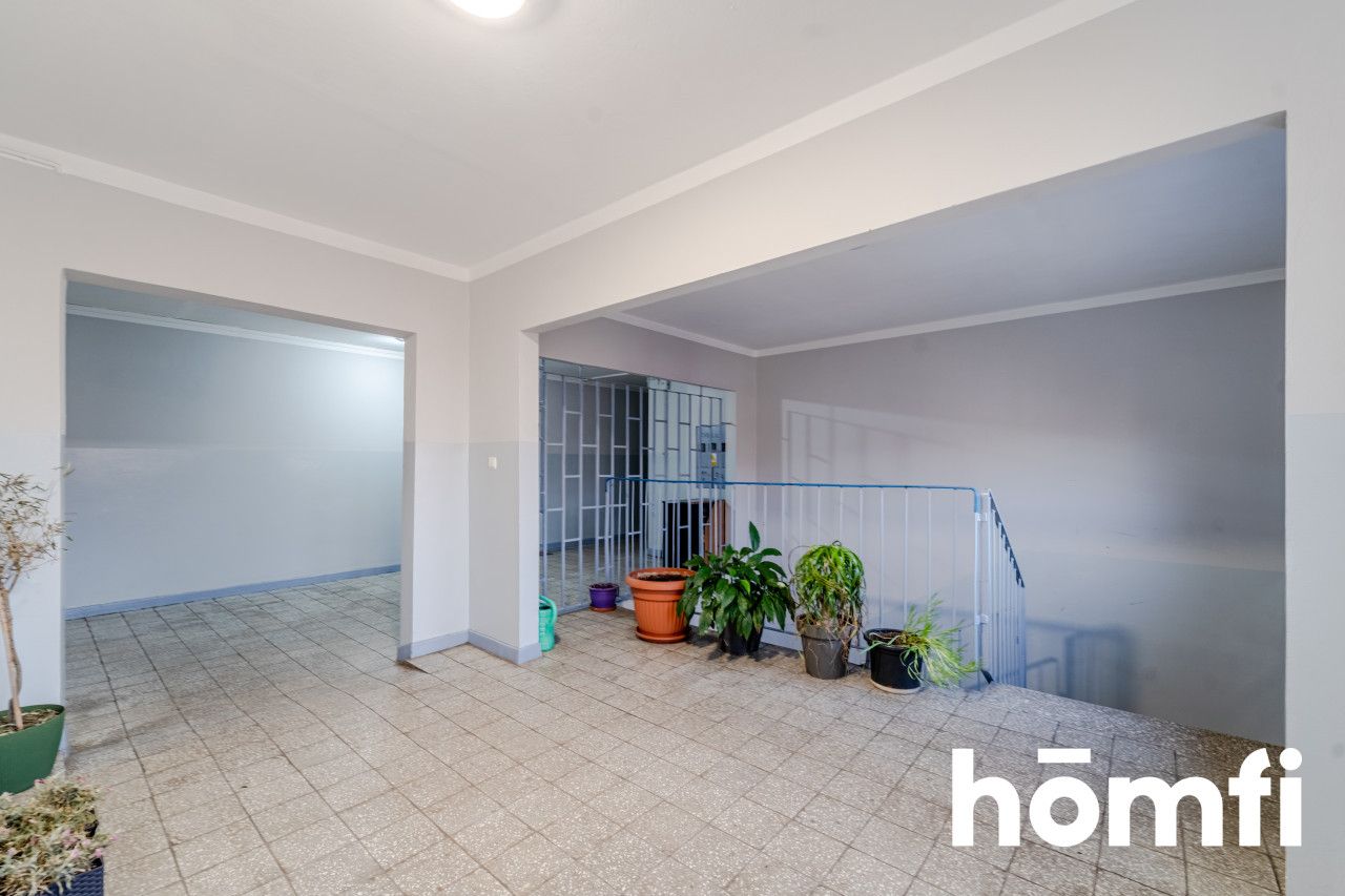 Sunny 3-Bed Flat with Walk-In Closet & Balcony – Giszowiec - Apartment - Sale - Katowice, Giszowiec