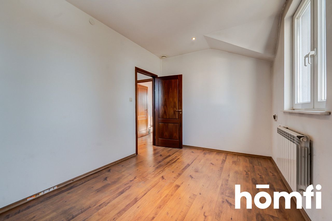 Ciekawa nieruchomość z klimatem, zapleczem i dużą ciekawą działką - Dom - Sprzedaż - Radomski, Kowala / Młodocin Mniejszy