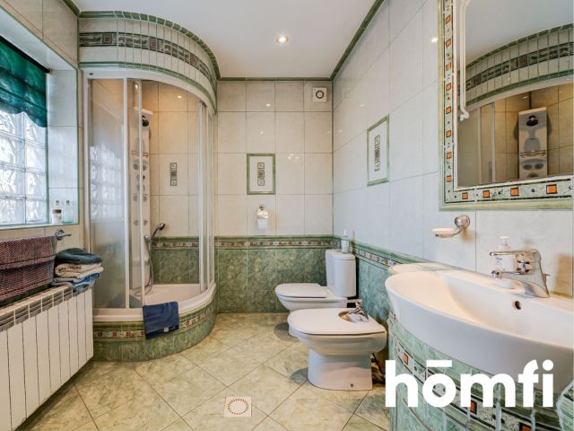 Original estate with historical soul, farm buildings and good looking plot - Дім - Продаж - Radomski, Kowala / Młodocin Mniejszy
