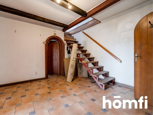 Original estate with historical soul, farm buildings and good looking plot - Дім - Продаж - Radomski, Kowala / Młodocin Mniejszy