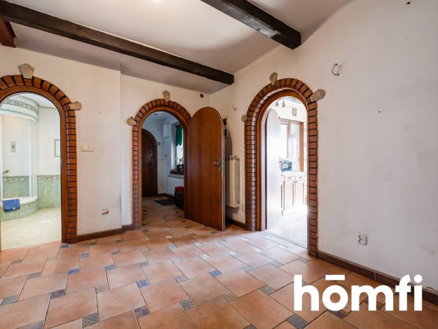 Original estate with historical soul, farm buildings and good looking plot - Дім - Продаж - Radomski, Kowala / Młodocin Mniejszy