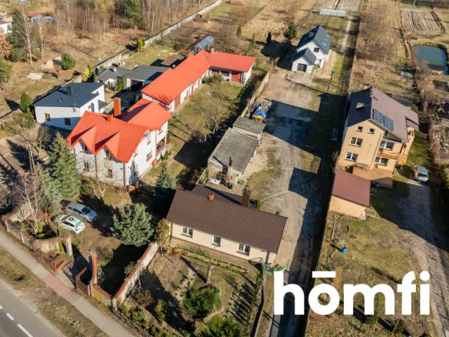 Original estate with historical soul, farm buildings and good looking plot - Дім - Продаж - Radomski, Kowala / Młodocin Mniejszy