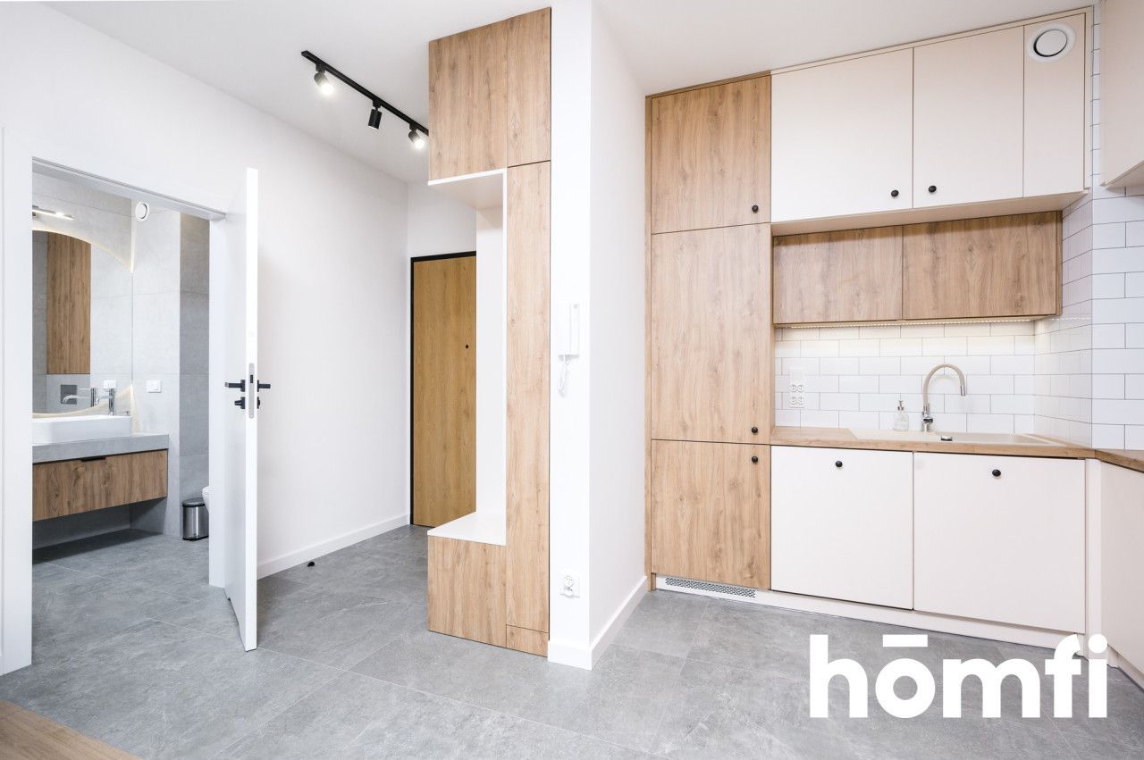 BRIGHT APARTMENT 2 ROOMS 41 M2 AIR CONDITIONING BALCONY WODNA STREET 34 - Apartment - Rent - Kraków, Podgórze / Płaszów