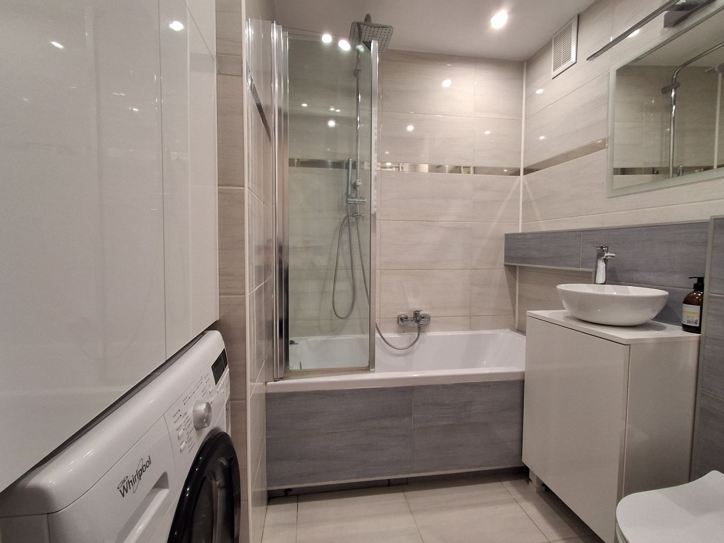 3 POKOJE NA OSIEDLU XV-LECIE - Mieszkanie - Sprzedaż - Radom, Os. XV-lecia