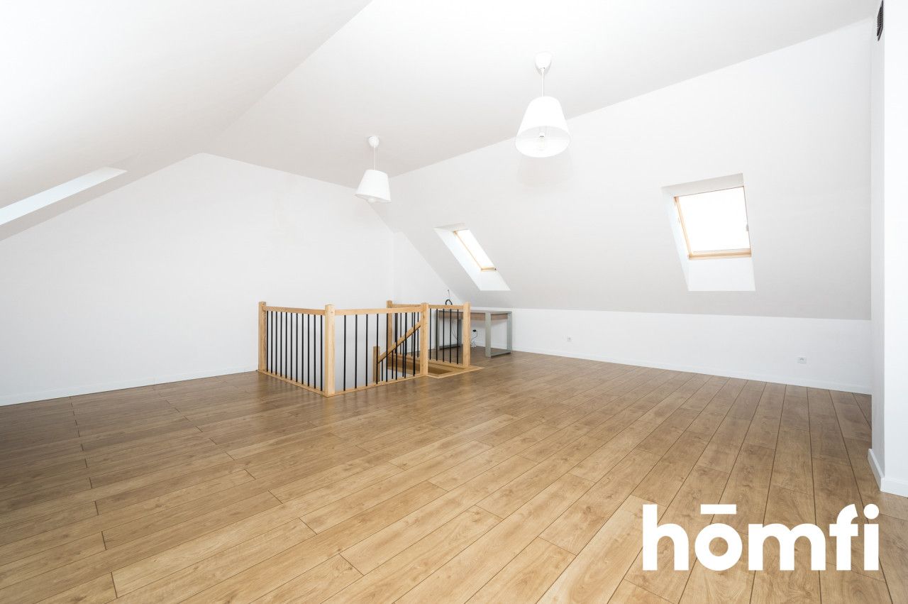 Wykończony dom szeregowy z ogródkiem w Krakowie z pięcioma sypialniami oraz dwoma miejscami postojowymi - Dom - Sprzedaż - Kraków, Podgórze / Opatkowice