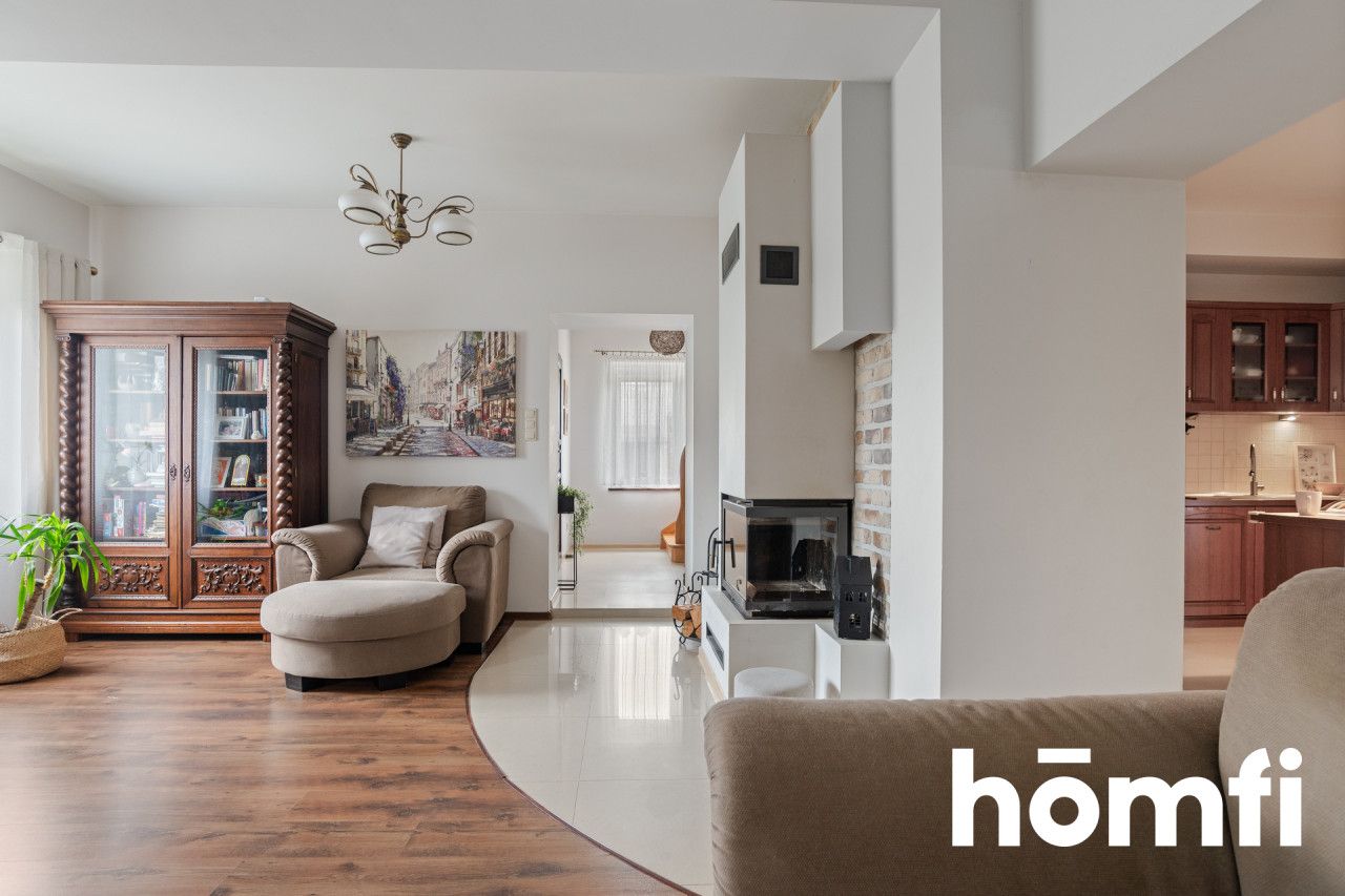 Perfect investment - a unique house in the heart of Plewiska - Дім - Продаж - Poznański, Komorniki / Plewiska