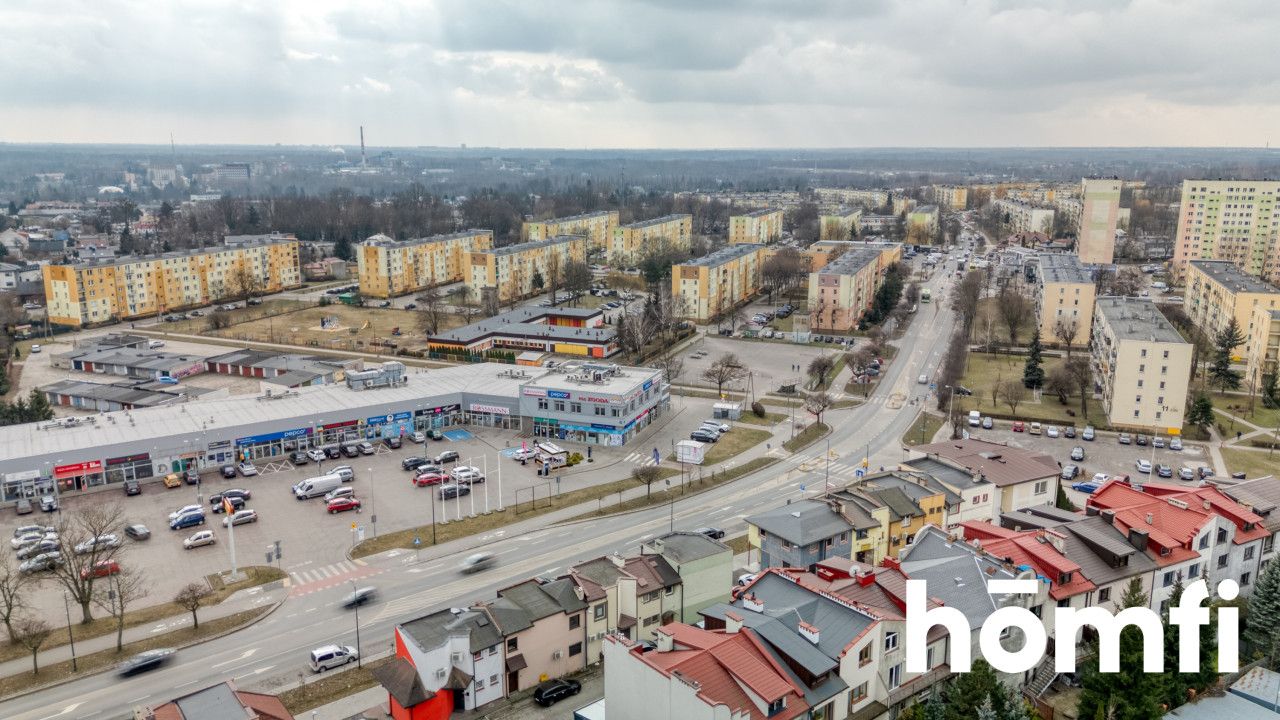 Spacious house in Zgierz with additional space for activities - House - Sale - Zgierski, Zgierz