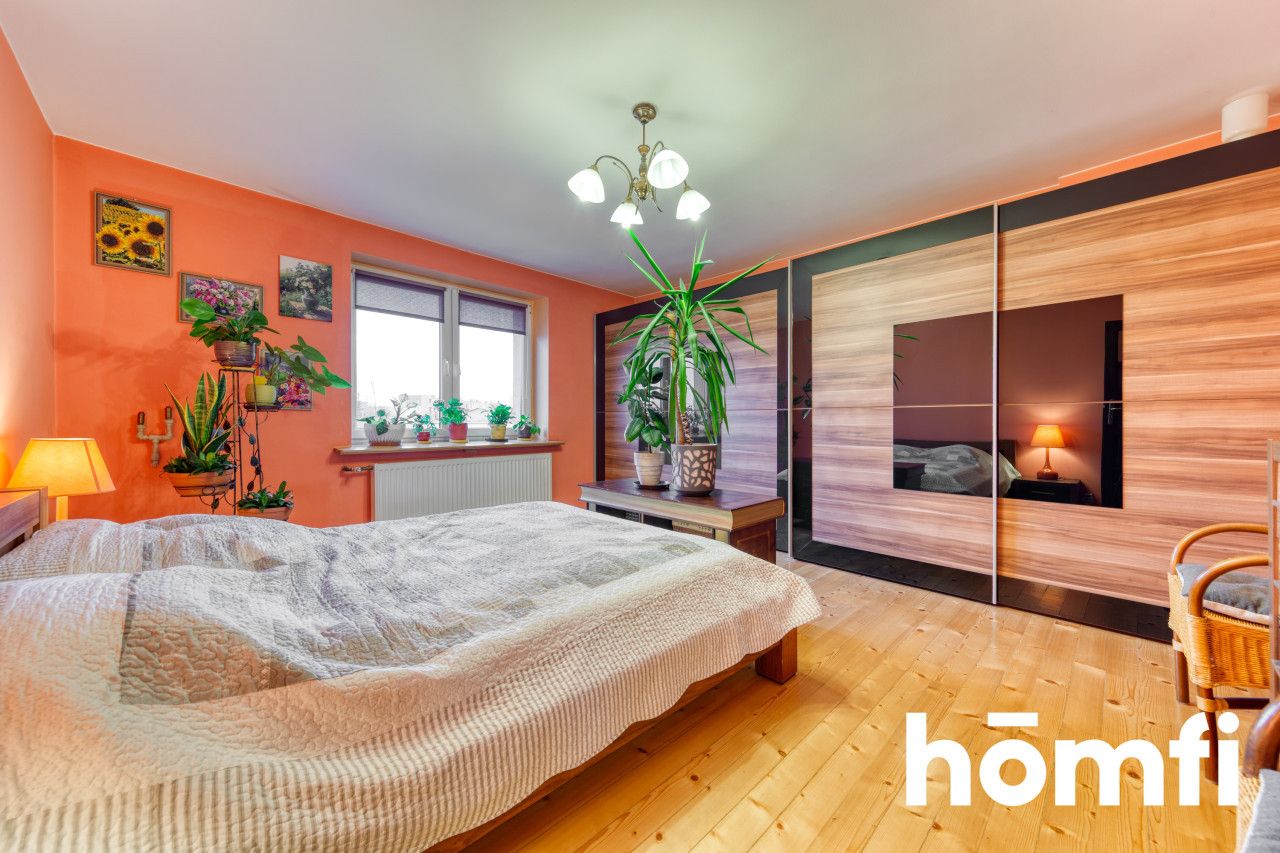 Spacious house in Zgierz with additional space for activities - House - Sale - Zgierski, Zgierz