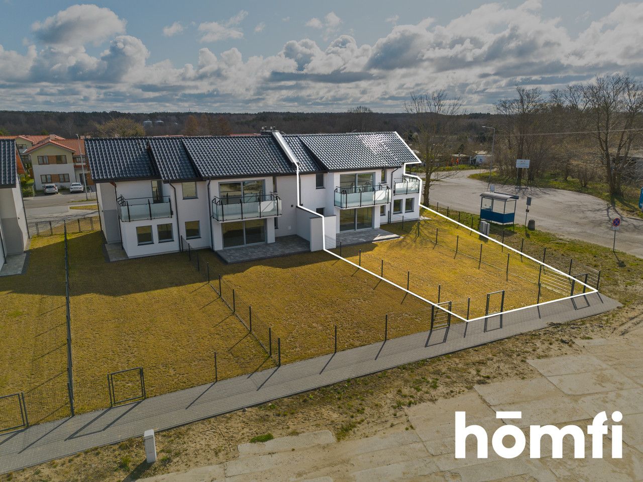 Apartment near the beach, 3 bedrooms, ground floor, garden - Квартира - Продаж - Słupski, Ustka