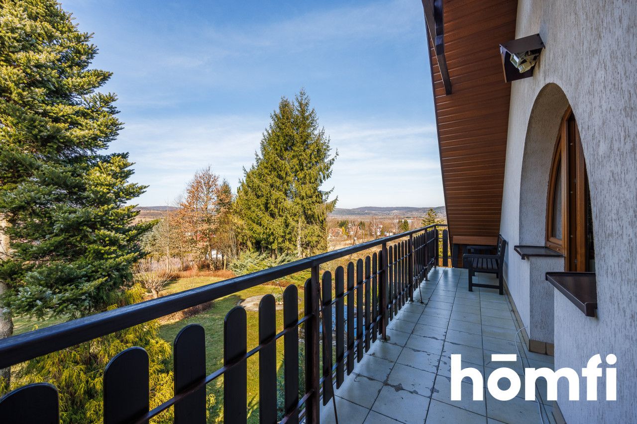 Wyjątkowy dom z ogrodem i pięknym widokiem! - Dom - Sprzedaż - Przemyski, Krasiczyn / Dybawka