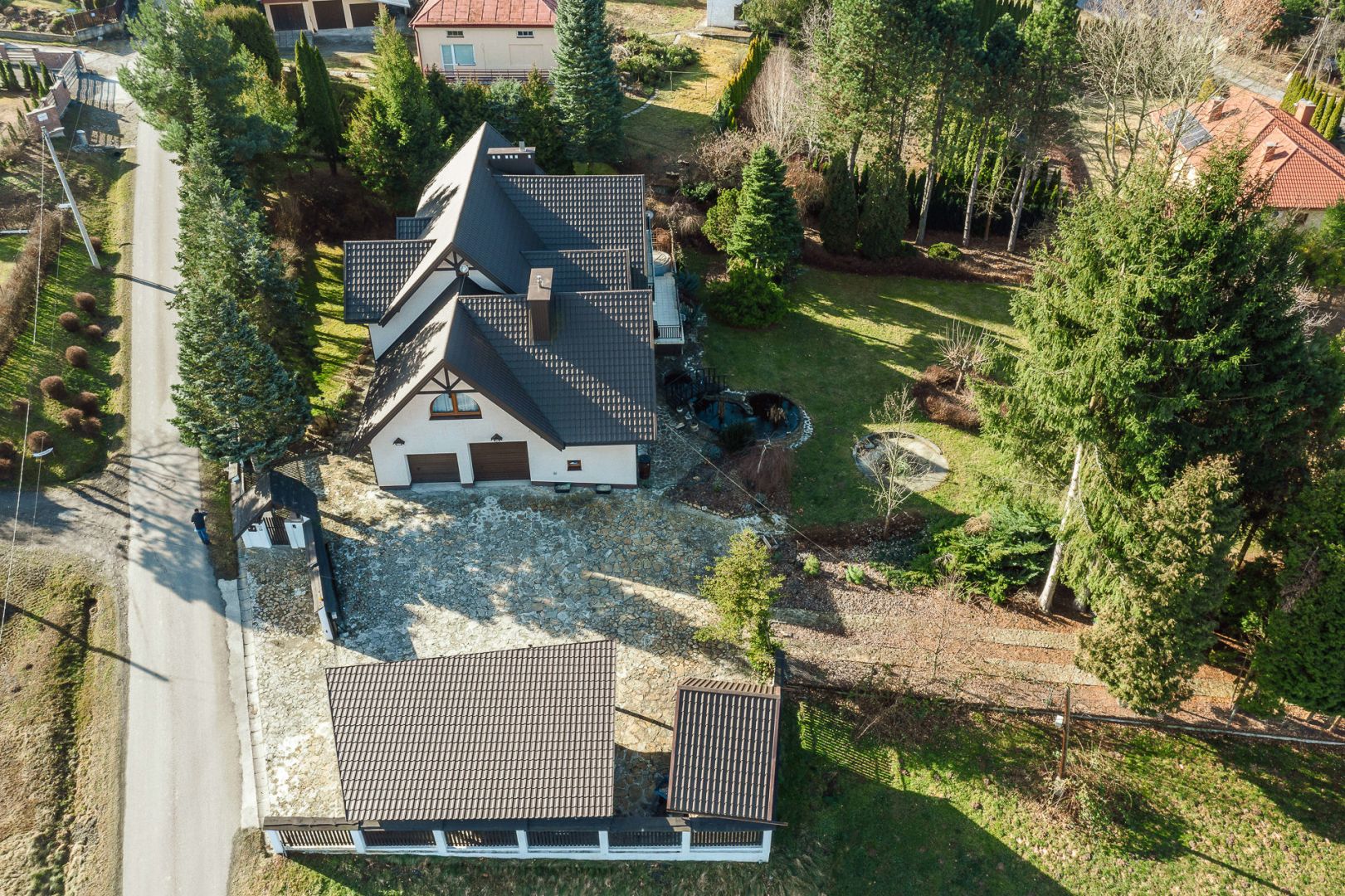 Wyjątkowy dom z ogrodem i pięknym widokiem! - Dom - Sprzedaż - Przemyski, Krasiczyn / Dybawka