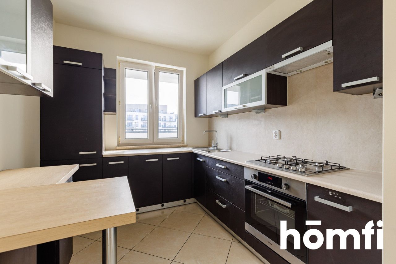 Dwa pokoje z oddzielną kuchnią garażem i komórką - Mieszkanie - Wynajem - Warszawa, Bemowo