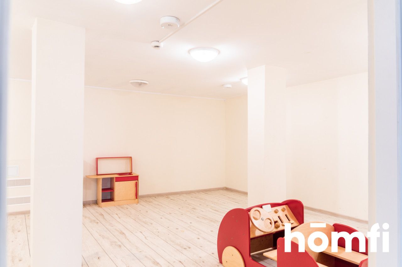 Service premises nursery-preschool, studio, school - Комерційне приміщення - Оренда - Łódź, Śródmieście