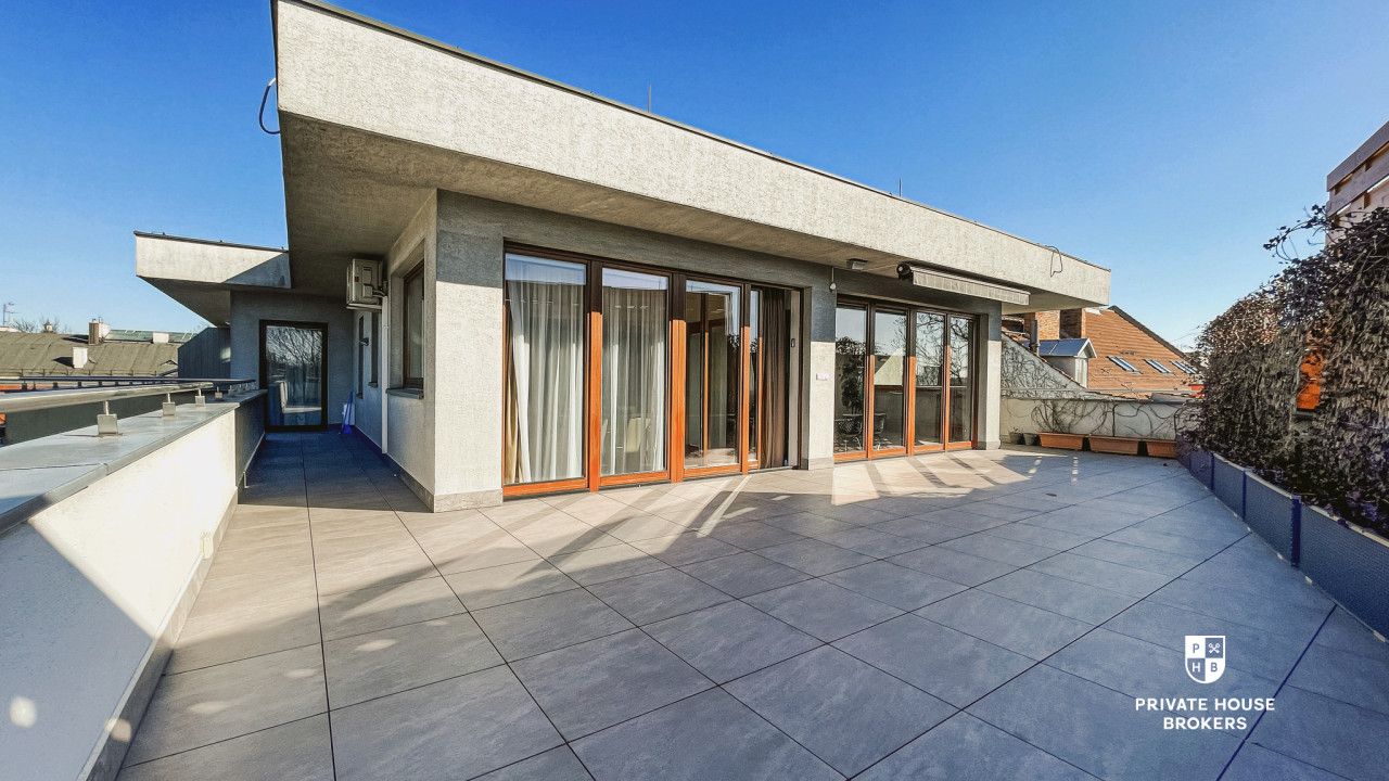 Luxurious penthouse with terrace next to Krupnicza street - Apartment - Sale - Kraków, Śródmieście