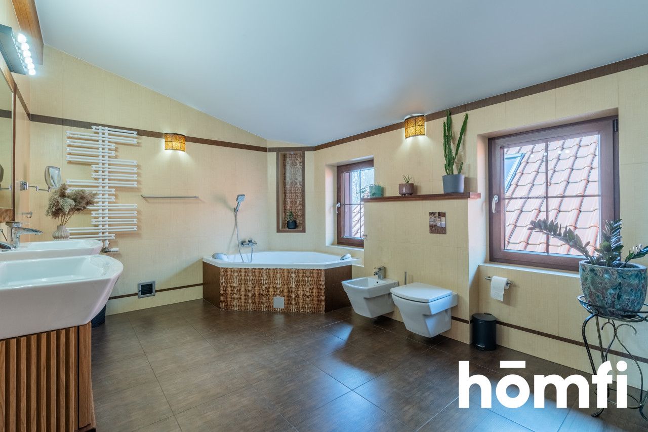 Luksusowa rezydencja nad jeziorem Drwęckim - Dom - Sprzedaż - Ostródzki, Ostróda / Wałdowo