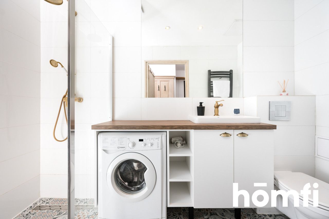 Kazimierz - two renovated rooms for a single / couple / investment in a representative tenement house - Apartment - Sale - Kraków, Śródmieście / Kazimierz