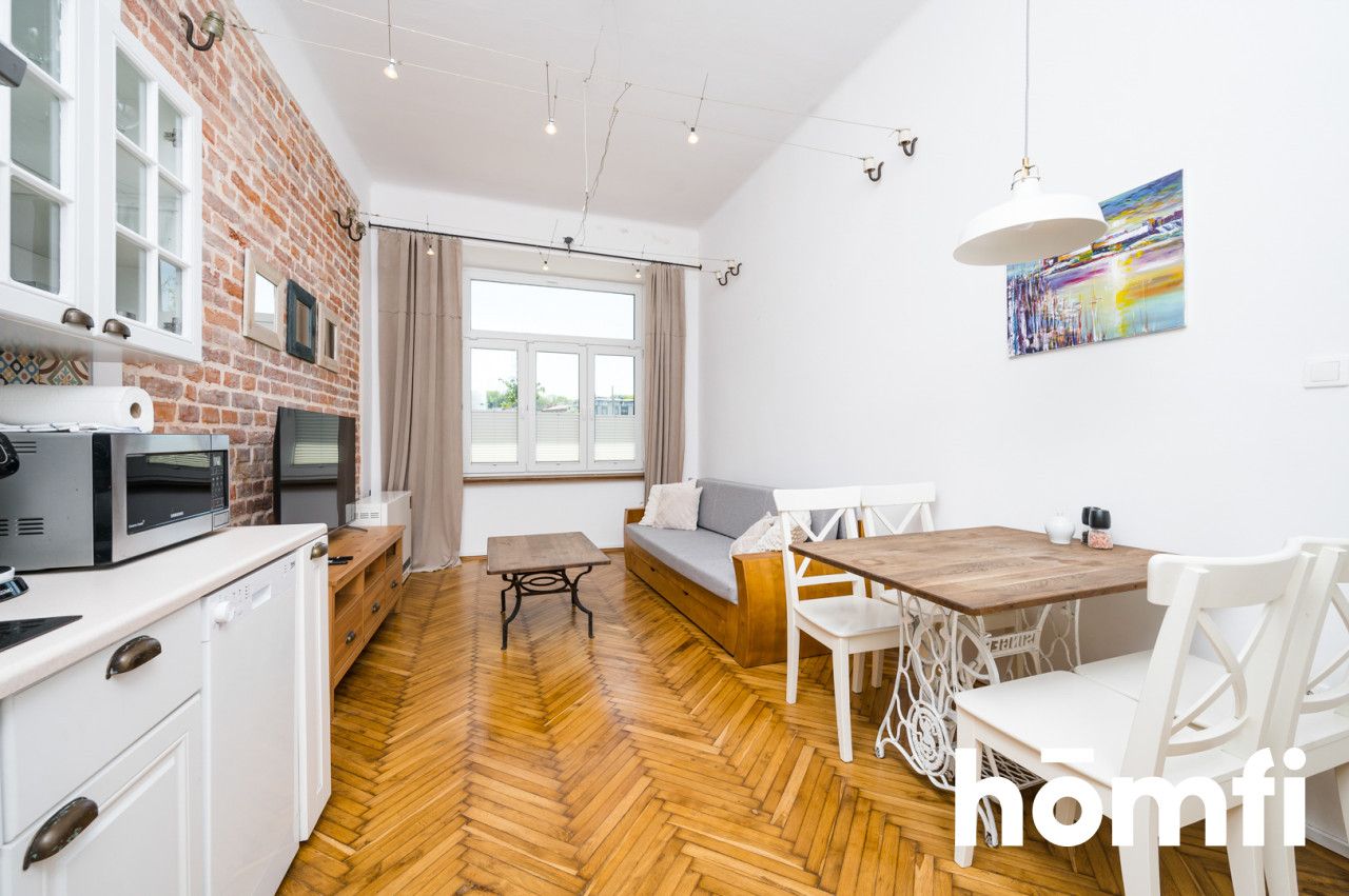 Kazimierz - two renovated rooms for a single / couple / investment in a representative tenement house - Apartment - Sale - Kraków, Śródmieście / Kazimierz