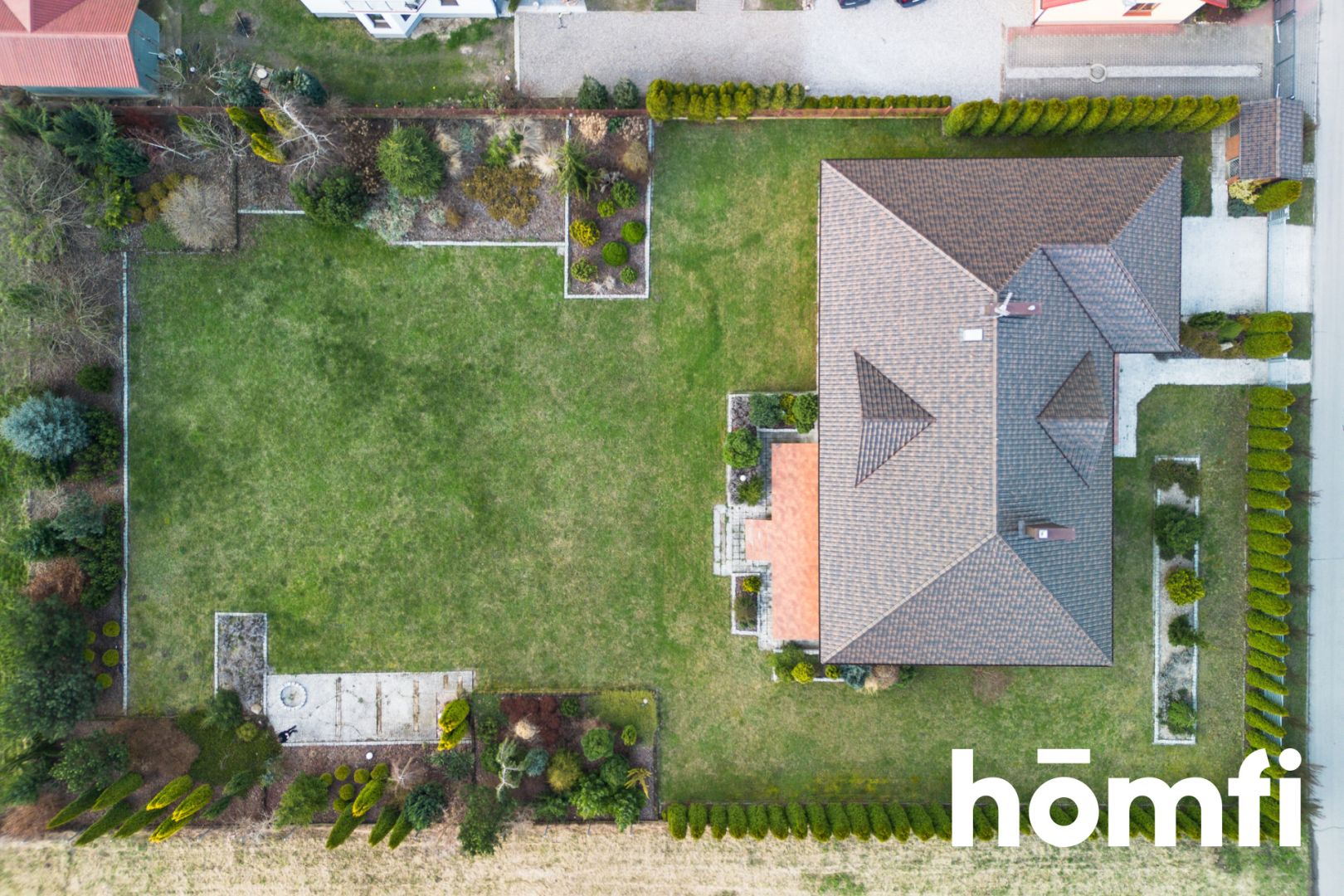 Dom klasy premium na dużej zadbanej działce w dobrej lokalizacji Radomia - Dom - Sprzedaż - Radom, Wólka Klwatecka