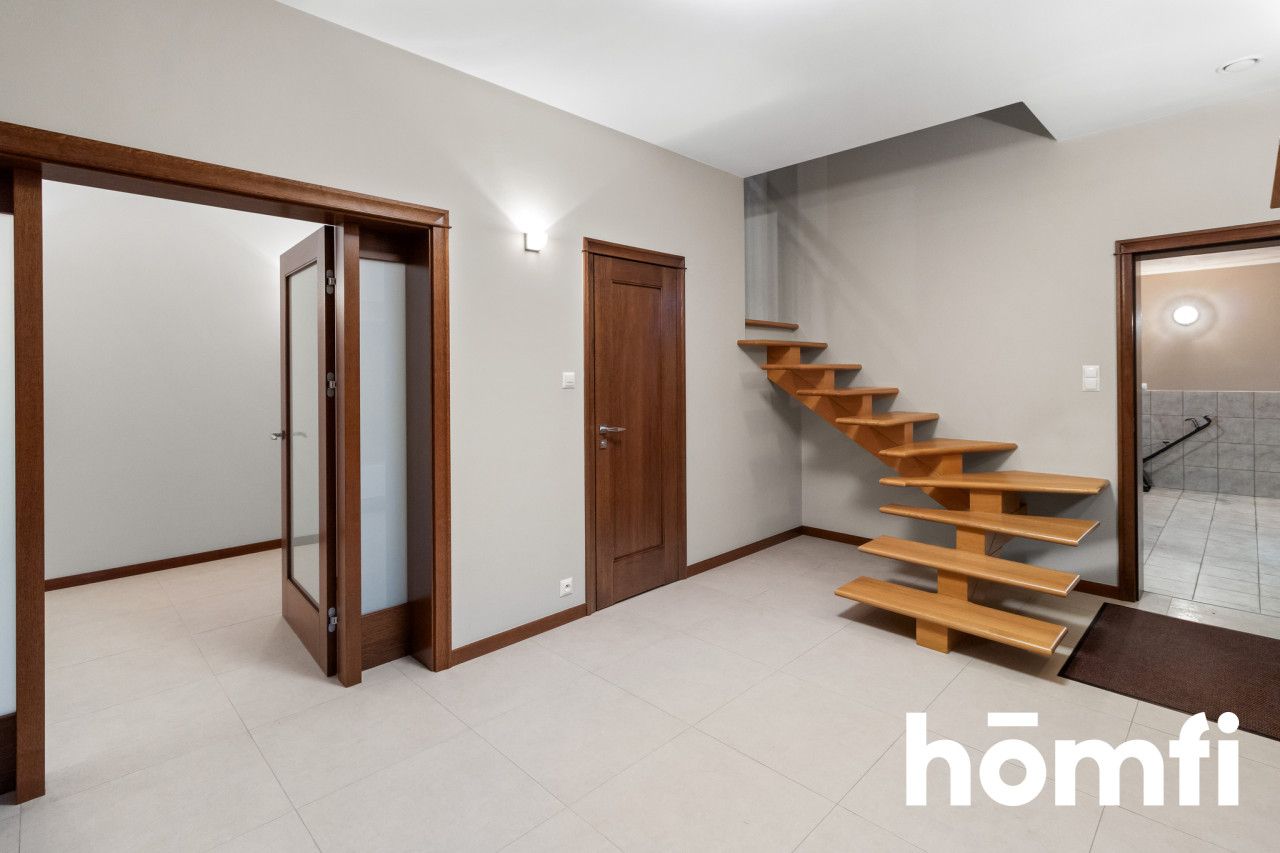 Dom klasy premium na dużej zadbanej działce w dobrej lokalizacji Radomia - Dom - Sprzedaż - Radom, Wólka Klwatecka