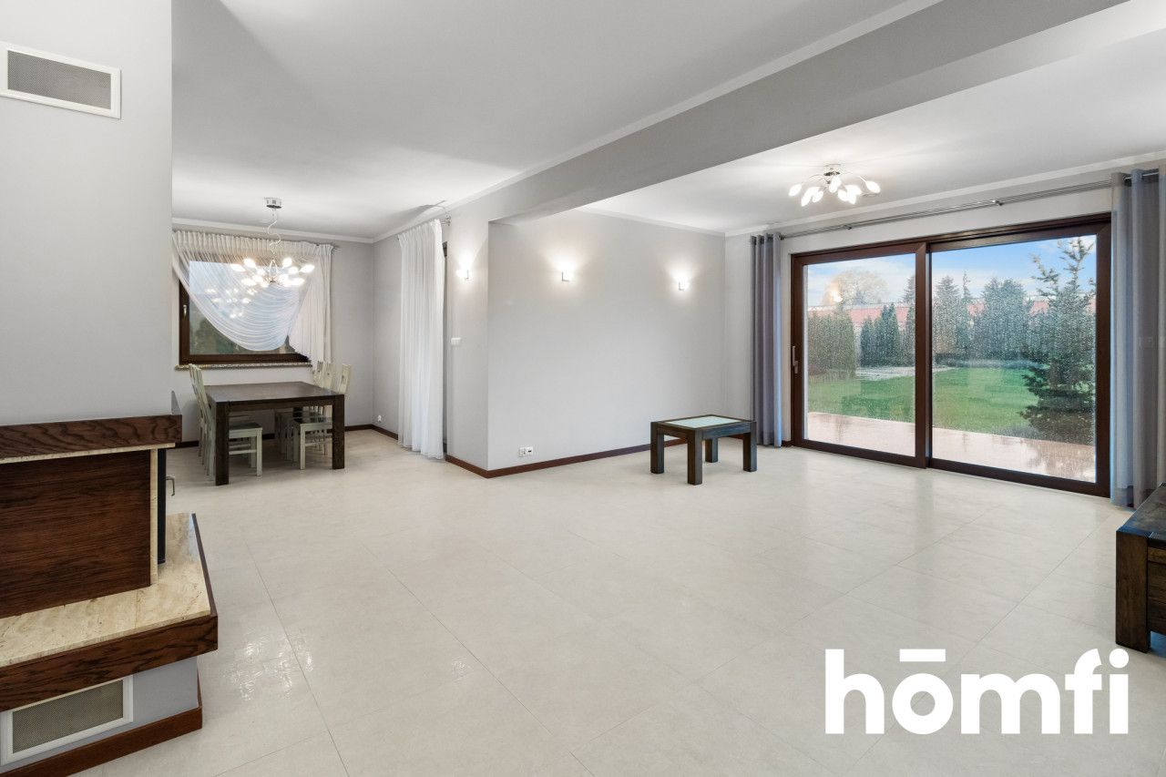 Dom klasy premium na dużej zadbanej działce w dobrej lokalizacji Radomia - Dom - Sprzedaż - Radom, Wólka Klwatecka