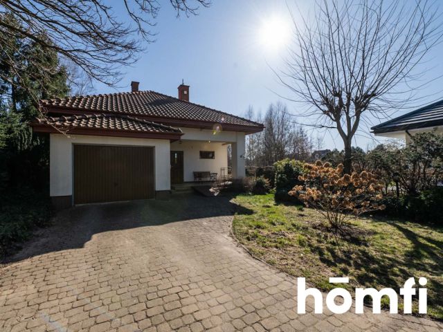 Klimatyczny dom z ciekawym ogrodem i laskiem - Dom - Sprzedaż - Radomski, Zakrzew / Janiszew