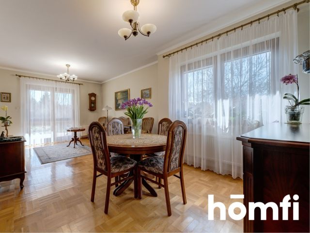 Klimatyczny dom z ciekawym ogrodem i laskiem - Dom - Sprzedaż - Radomski, Zakrzew / Janiszew