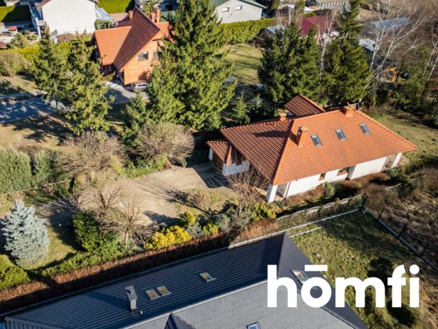 Klimatyczny dom z ciekawym ogrodem i laskiem - Dom - Sprzedaż - Radomski, Zakrzew / Janiszew