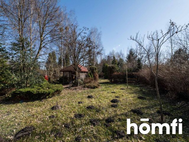 Klimatyczny dom z ciekawym ogrodem i laskiem - Dom - Sprzedaż - Radomski, Zakrzew / Janiszew