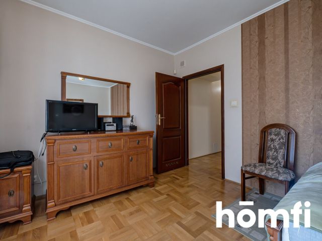 Klimatyczny dom z ciekawym ogrodem i laskiem - Dom - Sprzedaż - Radomski, Zakrzew / Janiszew