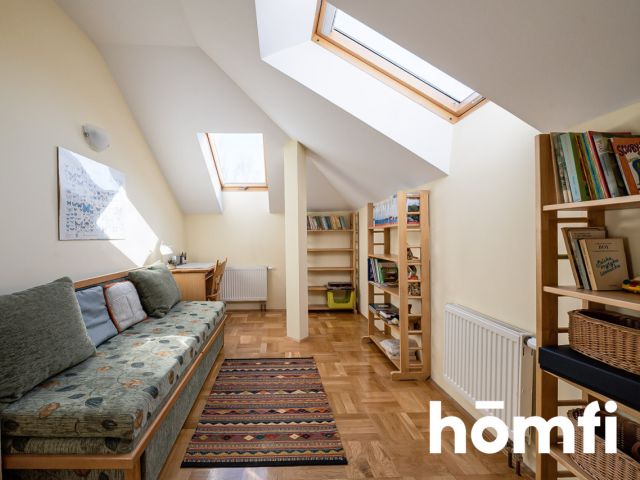 Klimatyczny dom z ciekawym ogrodem i laskiem - Dom - Sprzedaż - Radomski, Zakrzew / Janiszew