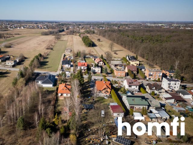 Klimatyczny dom z ciekawym ogrodem i laskiem - Dom - Sprzedaż - Radomski, Zakrzew / Janiszew